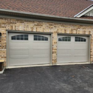 Top Gun Contracting - Brantford Garage Door Supplier and Repairs - 2023-6